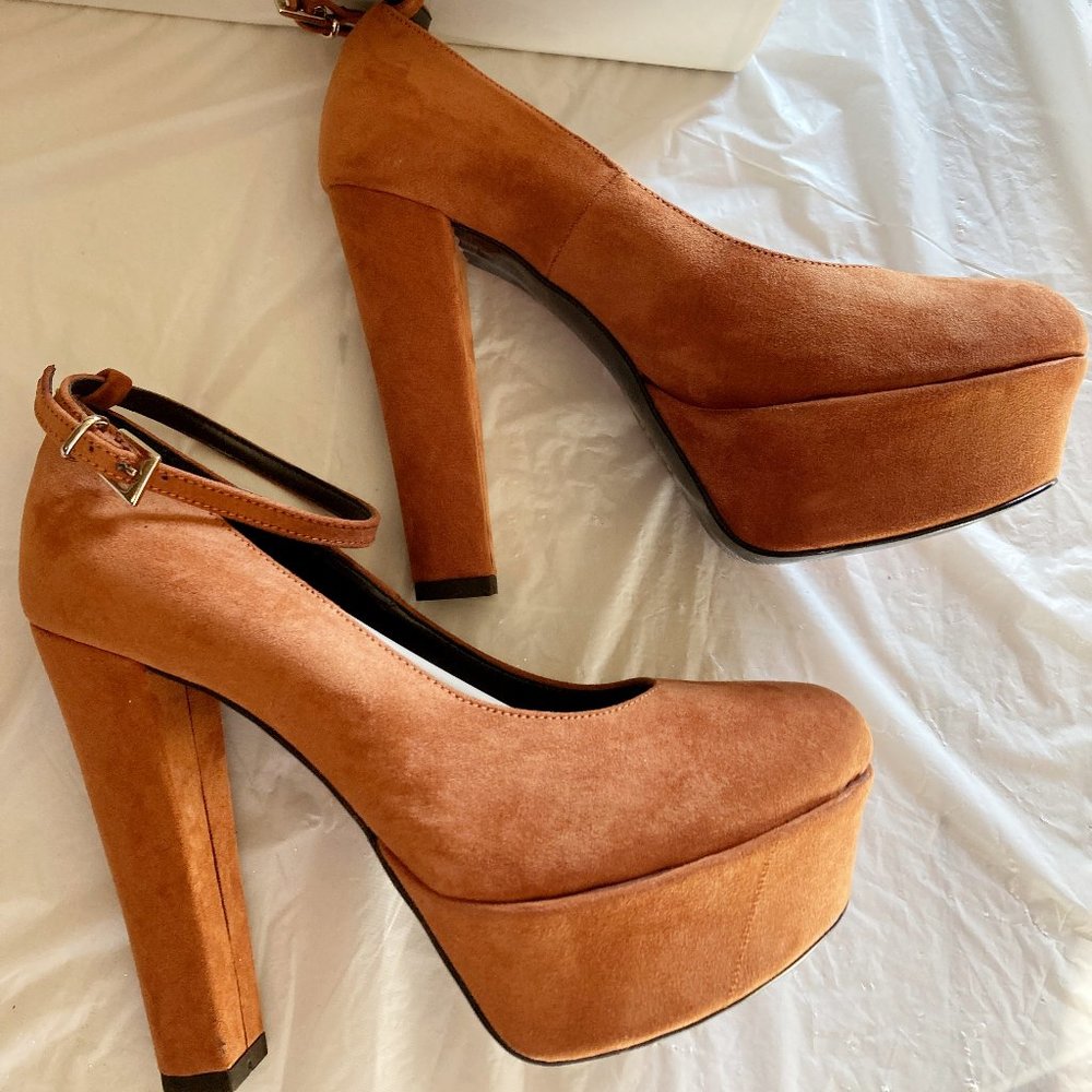 Alberto Moretti burnt orange sling back ankle buckle smooth suede platform heels